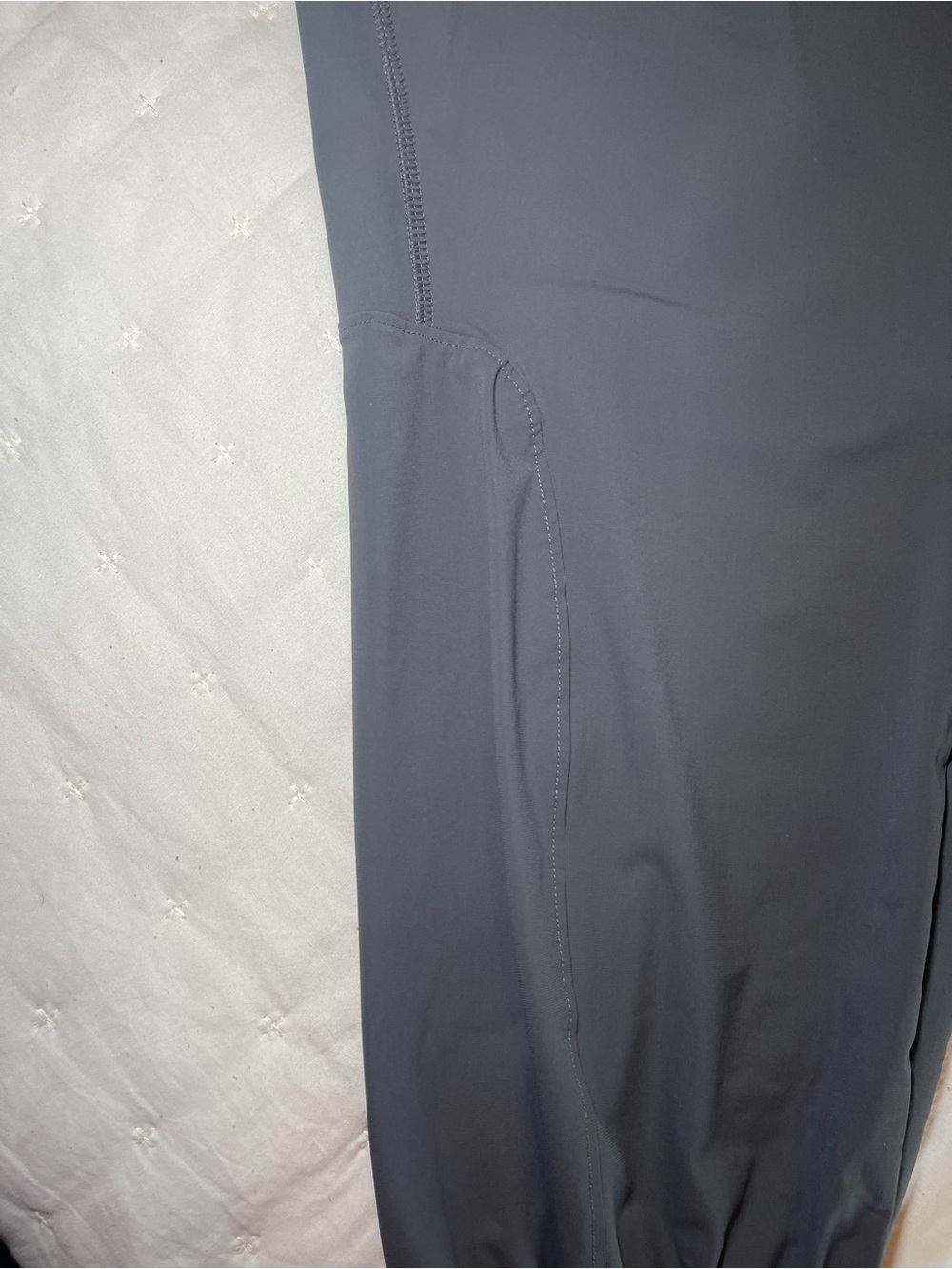 Fabletics Women's Gray Scrub Jogger Pants Size 3XL Regular - Like New Condition - Picture 12 of 16